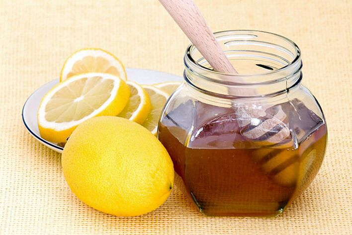 Citron och honung är ingredienser för en mask som perfekt vitar och stramar ansiktshuden
